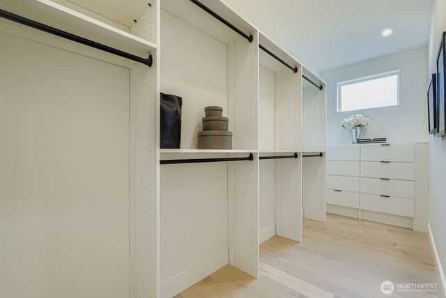 8810 41st Avenue SW, Seattle, WA 98136