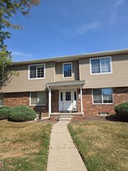 1160 Catalpa Drive, Berkley, MI 48072
