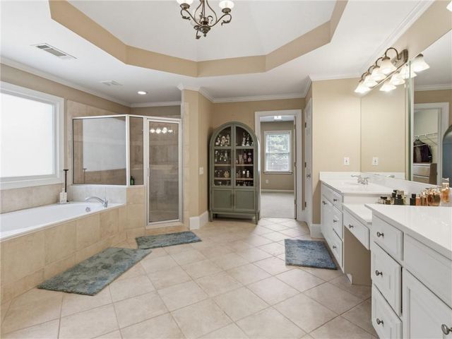 2360 Ivey Oaks Pl, Stone Mountain, GA 30087