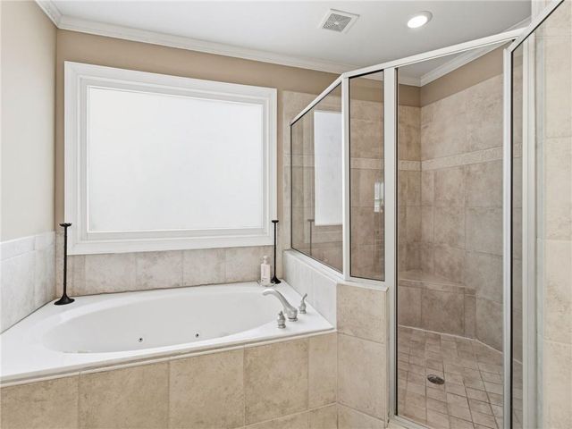 2360 Ivey Oaks Pl, Stone Mountain, GA 30087