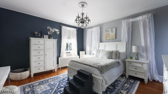 152 Main St, Flemington Boro, NJ 08822