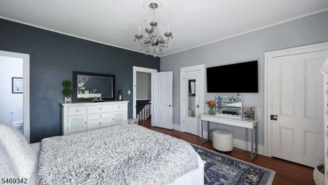 152 Main St, Flemington Boro, NJ 08822