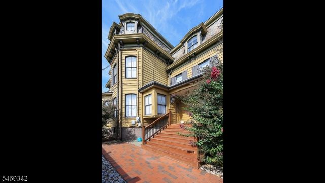 152 Main St, Flemington Boro, NJ 08822