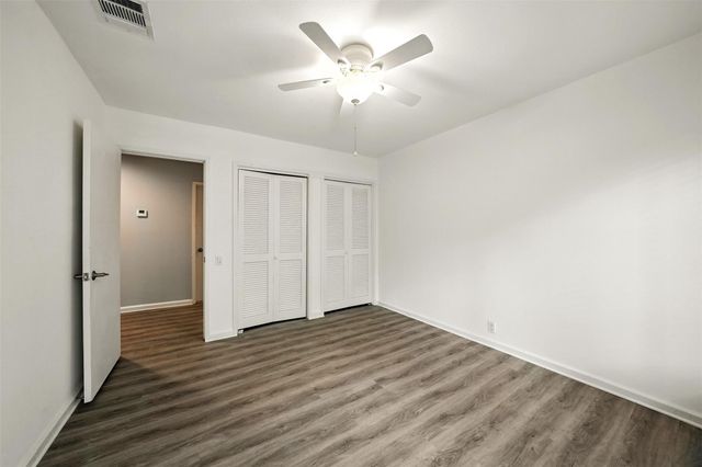 171 Litchfield Lane, Houston, TX 77024