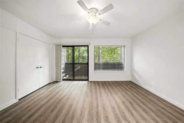 171 Litchfield Lane, Houston, TX 77024