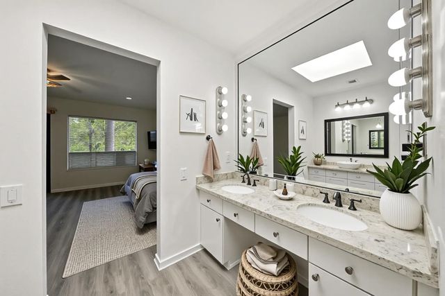 171 Litchfield Lane, Houston, TX 77024