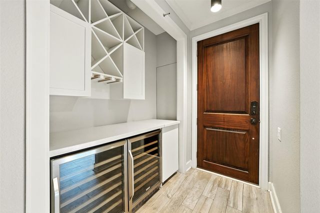 171 Litchfield Lane, Houston, TX 77024