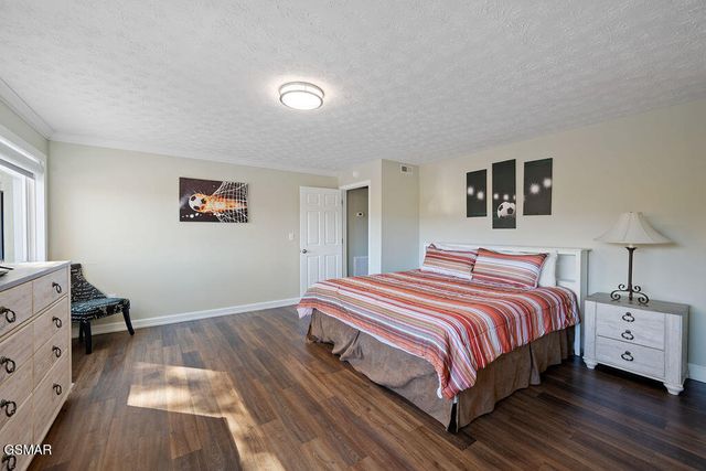 1106 Tanrac Trail, Gatlinburg, TN 37738