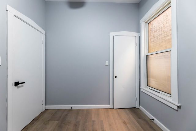 5527 S loomis Boulevard, Chicago, IL 60636