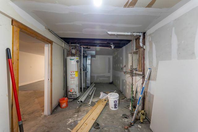 5527 S loomis Boulevard, Chicago, IL 60636