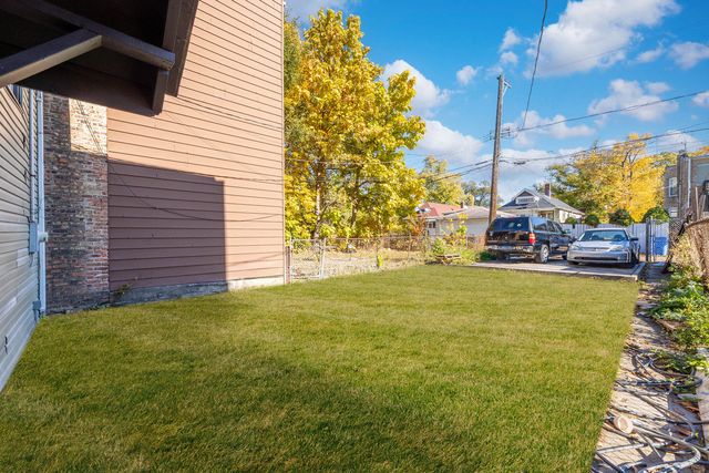 5527 S loomis Boulevard, Chicago, IL 60636