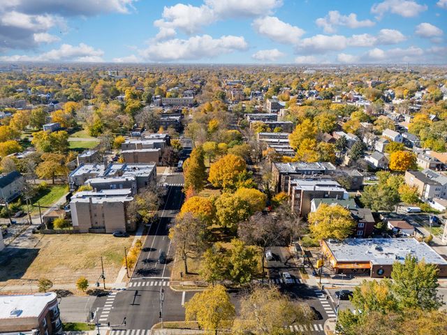 5527 S loomis Boulevard, Chicago, IL 60636