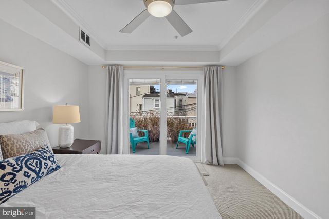 1104 S CURLEY ST, Baltimore, MD 21224