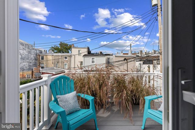 1104 S CURLEY ST, Baltimore, MD 21224