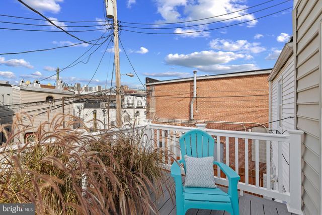 1104 S CURLEY ST, Baltimore, MD 21224