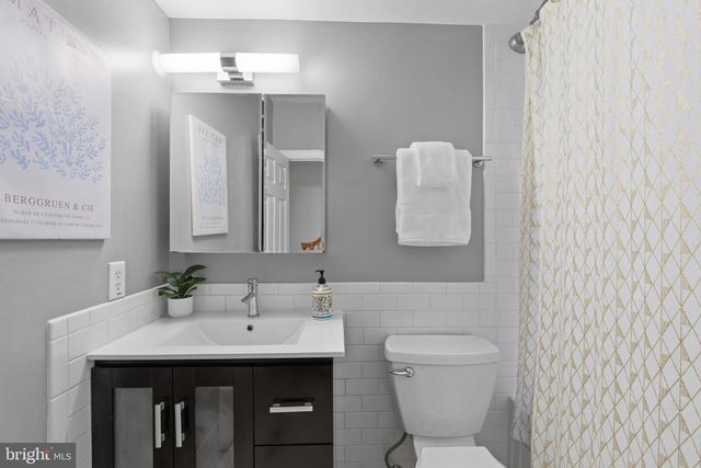 1104 S CURLEY ST, Baltimore, MD 21224