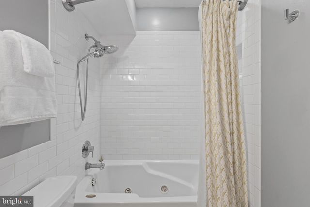 1104 S CURLEY ST, Baltimore, MD 21224