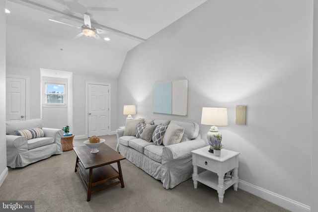 1104 S CURLEY ST, Baltimore, MD 21224