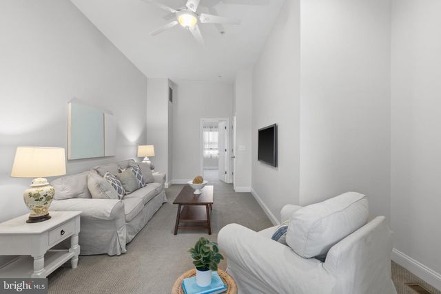 1104 S CURLEY ST, Baltimore, MD 21224