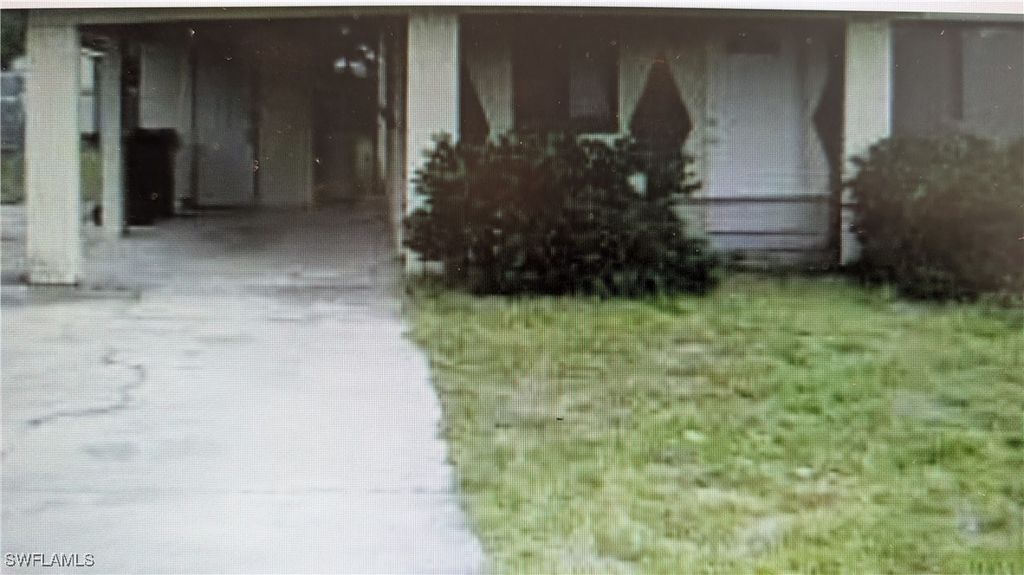 3413 Jeffcott ST, Fort Myers, FL 33916