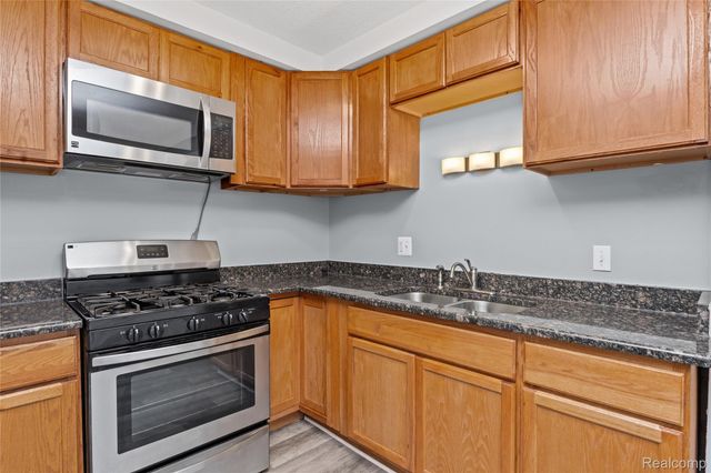 18507 Brady, Redford Charter Township, MI 48240