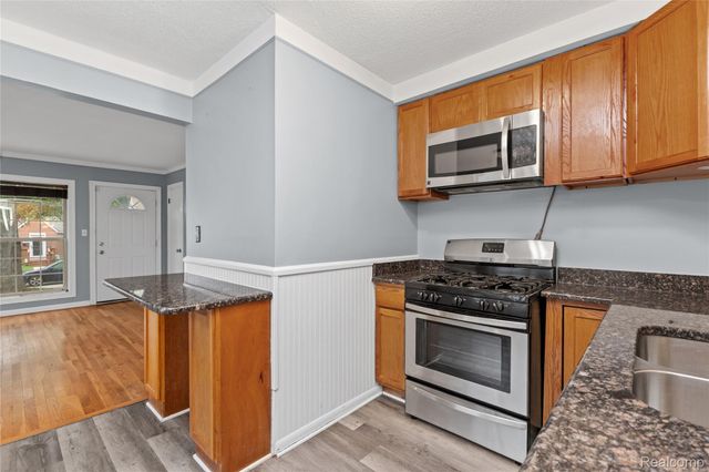 18507 Brady, Redford Charter Township, MI 48240