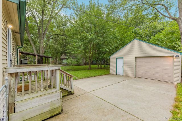 18507 Brady, Redford Charter Township, MI 48240