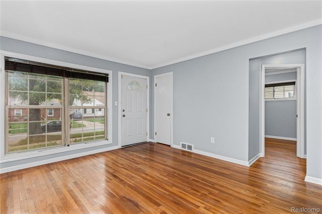 18507 Brady, Redford Charter Township, MI 48240
