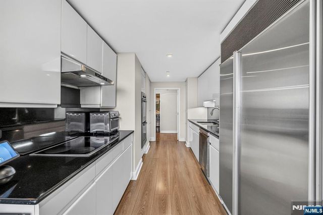 900 Palisade Avenue 2403, Fort Lee, NJ 07024