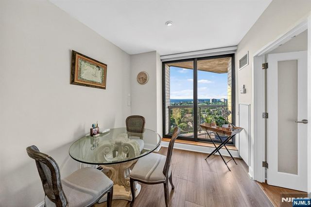 900 Palisade Avenue 2403, Fort Lee, NJ 07024