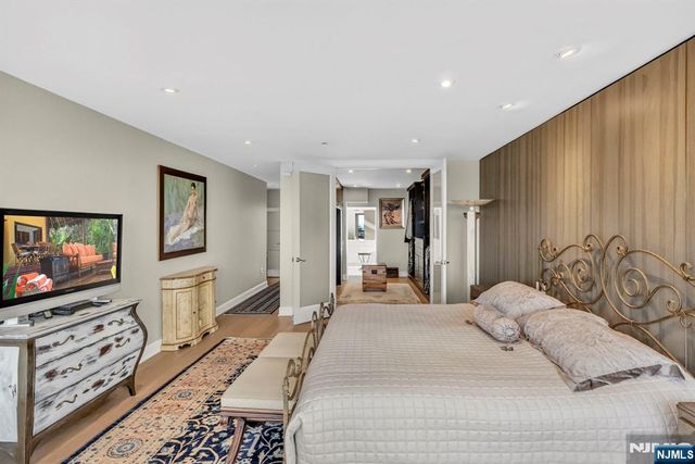 900 Palisade Avenue 2403, Fort Lee, NJ 07024