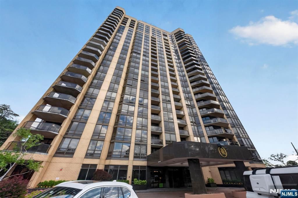 900 Palisade Avenue 2403, Fort Lee, NJ 07024