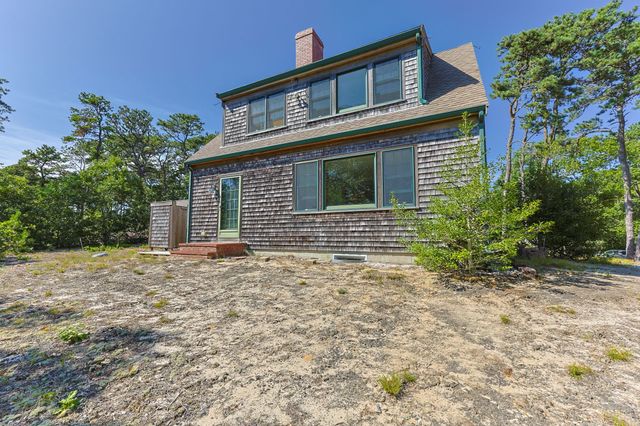 56 Warren Road, Wellfleet, MA 02667