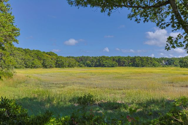 56 Warren Road, Wellfleet, MA 02667