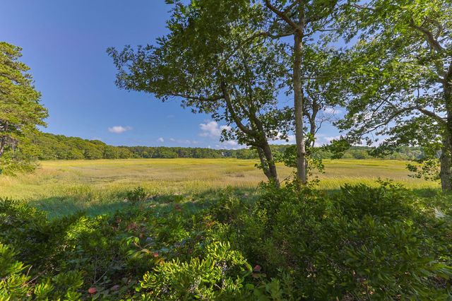 56 Warren Road, Wellfleet, MA 02667