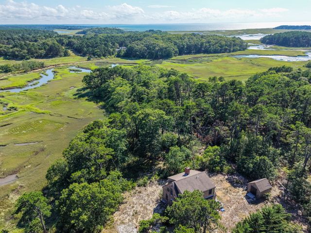 56 Warren Road, Wellfleet, MA 02667