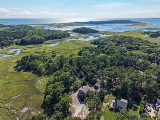 56 Warren Road, Wellfleet, MA 02667