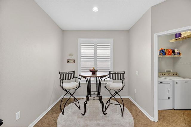 211 WESTCHESTER HILLS LANE, Valrico, FL 33594
