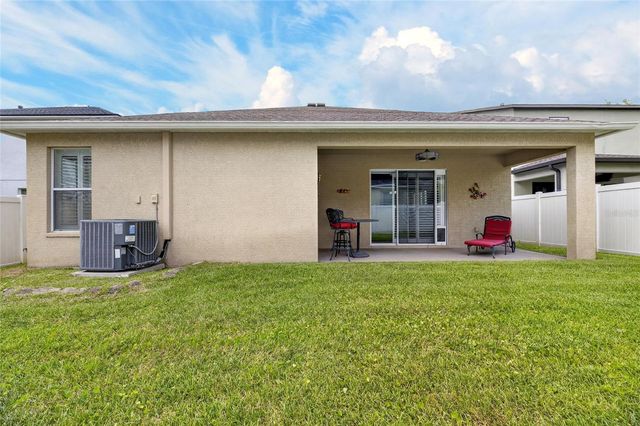 211 WESTCHESTER HILLS LANE, Valrico, FL 33594