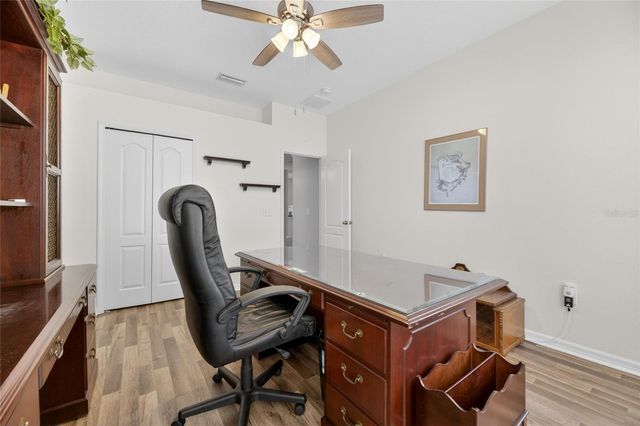 211 WESTCHESTER HILLS LANE, Valrico, FL 33594