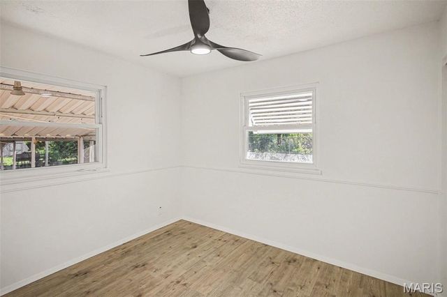 10401 Lilac Avenue, St Louis, MO 63137