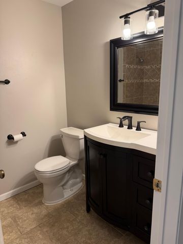 4615 Parkridge Drive, Eagan, MN 55123