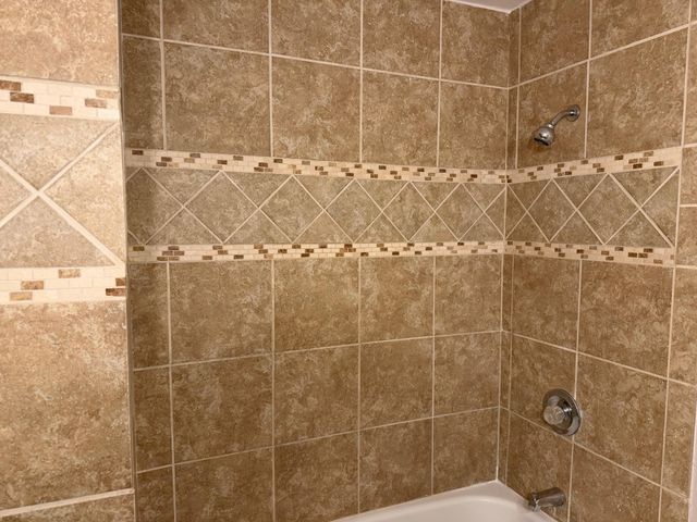 4615 Parkridge Drive, Eagan, MN 55123