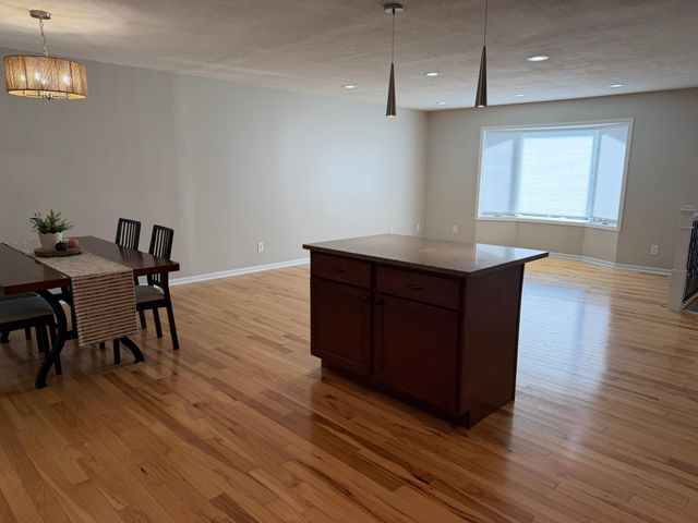 4615 Parkridge Drive, Eagan, MN 55123
