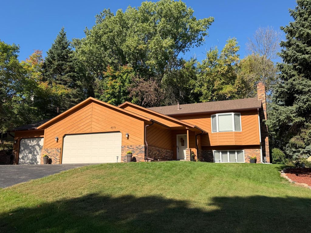 4615 Parkridge Drive, Eagan, MN 55123 — exterior