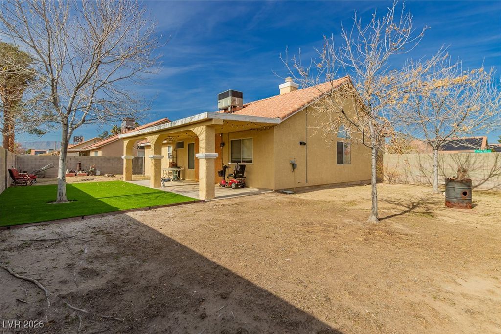 Image 24 of property listing at 5877 Cherry Falls Court, Las Vegas, NV 89130