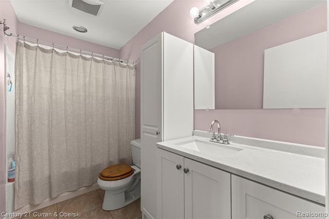 9449 Sylvia, Taylor, MI 48180