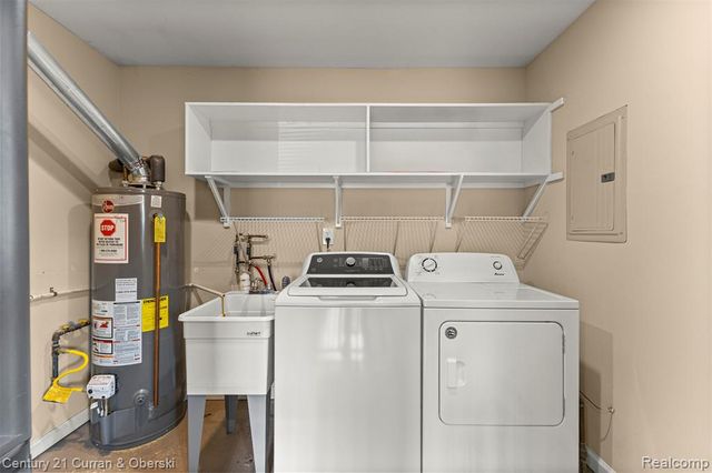 9449 Sylvia, Taylor, MI 48180