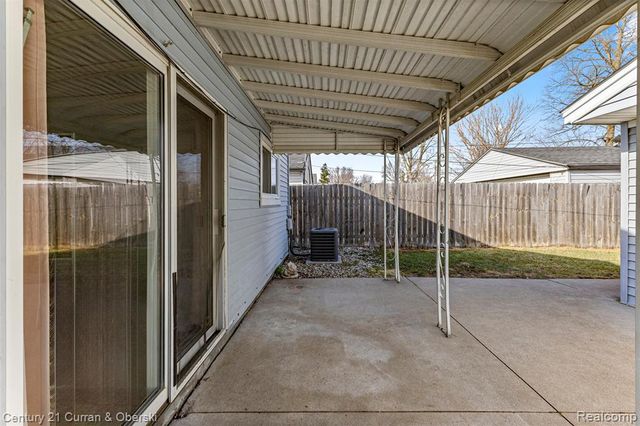 9449 Sylvia, Taylor, MI 48180