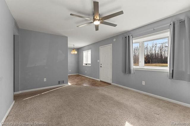 9449 Sylvia, Taylor, MI 48180